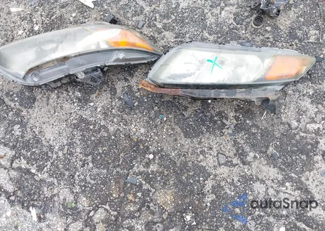 2012 Honda Civic Lx z USA, uszkodzony, nr VIN 19XFB2F53CE071529